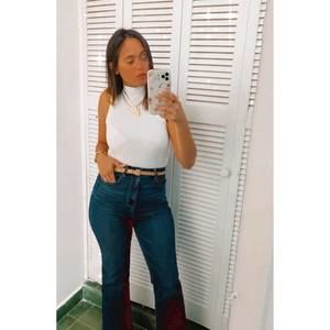 Meet your Posher, Hazel